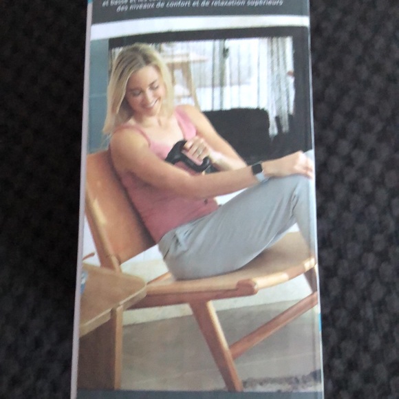 HoMedics® Portable Full Body Vibration Massager in Black - Picture 10 of 10